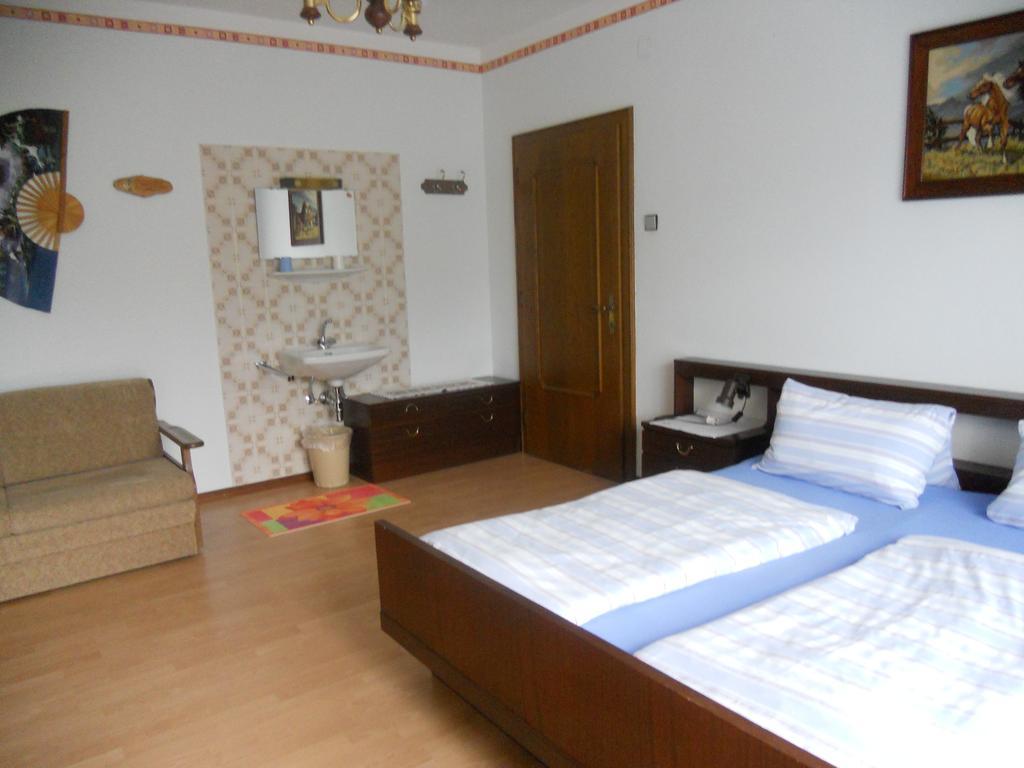 Ferienwohnung Gerti Kalt Lieserhofen Phòng bức ảnh